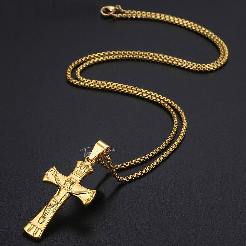 Colar masculino com crucifixo cor dourado